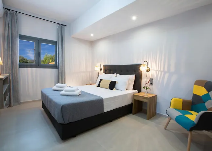 Staianna Suites-elegante Mouria *